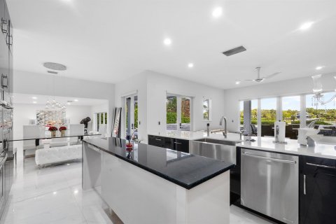 Villa ou maison à vendre à Jupiter, Floride: 3 chambres, 305.28 m2 № 2270418 - photo 17