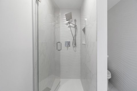 Villa ou maison à vendre à Jupiter, Floride: 3 chambres, 305.28 m2 № 2270418 - photo 29