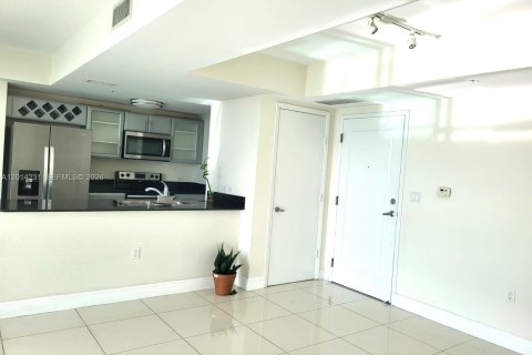 Copropriété à louer à Miami, Floride: 1 chambre, 86.86 m2 № 2076563 - photo 5