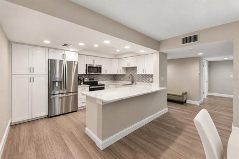 Copropriété à vendre à Clearwater, Floride: 2 chambres, 128.67 m2 № 2373396 - photo 7
