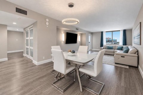 Copropriété à vendre à Clearwater, Floride: 2 chambres, 128.67 m2 № 2373396 - photo 12