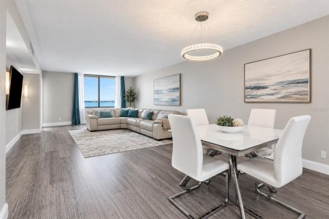 Copropriété à vendre à Clearwater, Floride: 2 chambres, 128.67 m2 № 2373396 - photo 4