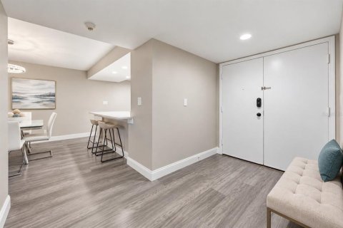 Copropriété à vendre à Clearwater, Floride: 2 chambres, 128.67 m2 № 2373396 - photo 3