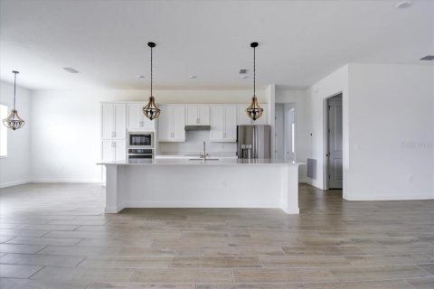 Casa en venta en Port Charlotte, Florida, 4 dormitorios, 216.28 m2 № 2118294 - foto 4