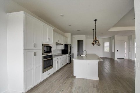 Casa en venta en Port Charlotte, Florida, 4 dormitorios, 216.28 m2 № 2118294 - foto 8