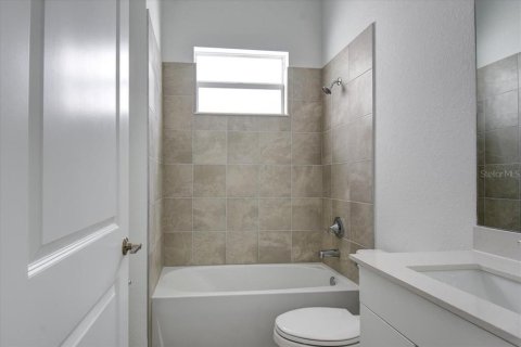 Casa en venta en Port Charlotte, Florida, 4 dormitorios, 216.28 m2 № 2118294 - foto 16