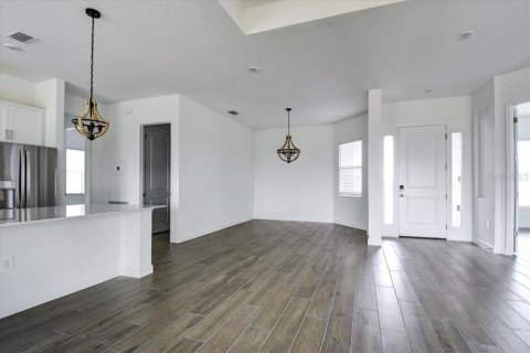 Casa en venta en Port Charlotte, Florida, 4 dormitorios, 216.28 m2 № 2118294 - foto 5