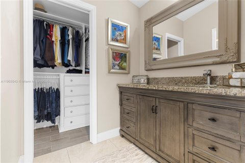 Townhouse in Pembroke Pines, Florida 3 bedrooms, 136.38 sq.m. № 1953918 - photo 12