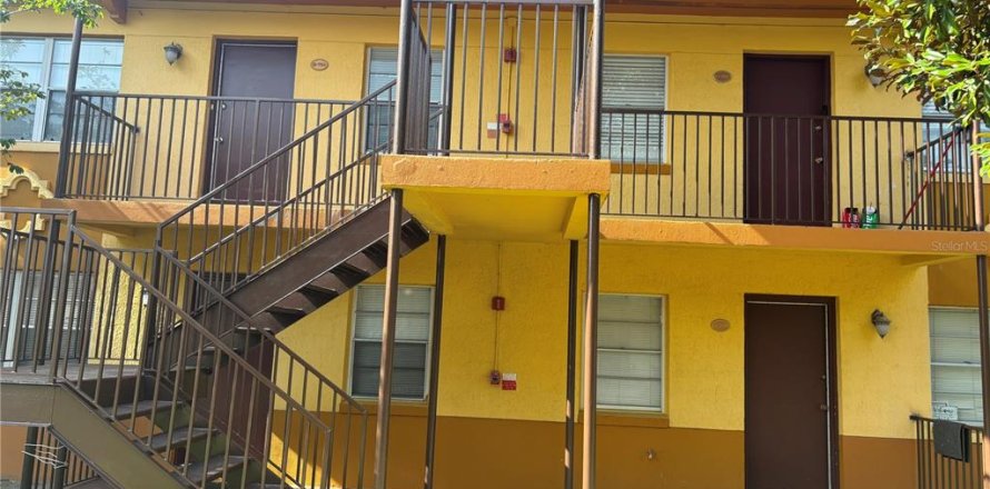 Condo in Orlando, Florida, 2 bedrooms  № 1884491