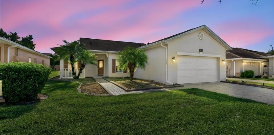 Casa en Poinciana, Florida 2 dormitorios, 133.78 m2 № 2427094