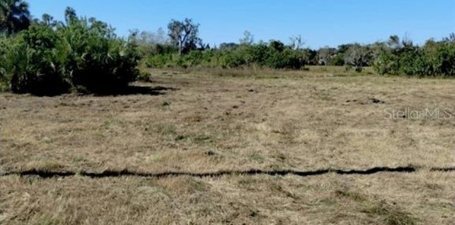 Terrain à Sanford, Floride № 1808114