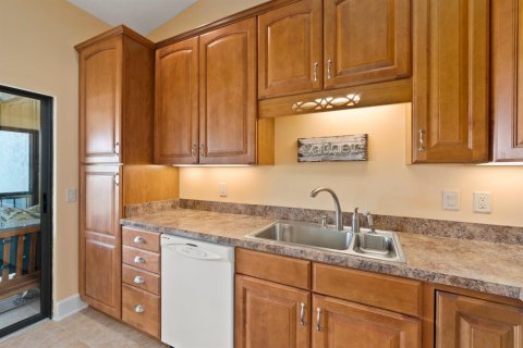 Condo in St. Lucie, Florida, 2 bedrooms № 2146981 - photo 22