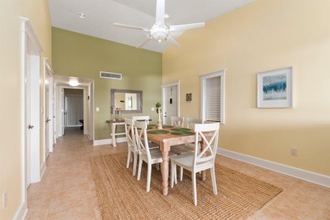 Condo in St. Lucie, Florida, 2 bedrooms № 2146981 - photo 16