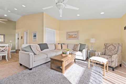 Condo in St. Lucie, Florida, 2 bedrooms № 2146981 - photo 29