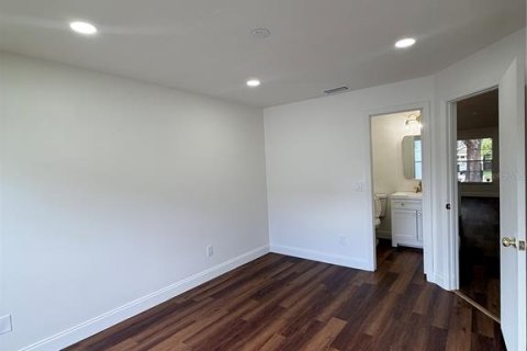 Casa en venta en Orlando, Florida, 3 dormitorios, 100.89 m2 № 1908098 - foto 4