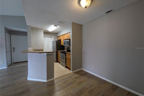 Copropriété à louer à Altamonte Springs, Floride: 2 chambres, 84.73 m2 № 2420251 - photo 7