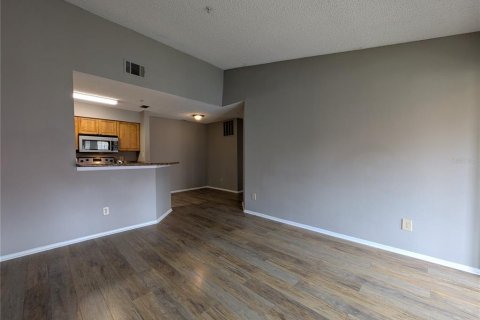 Copropriété à louer à Altamonte Springs, Floride: 2 chambres, 84.73 m2 № 2420251 - photo 6