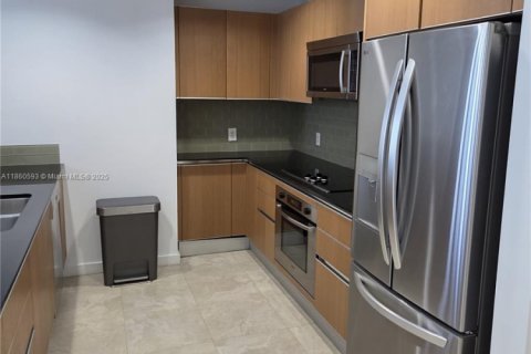 Condominio en alquiler en Miami, Florida, 2 dormitorios, 118.73 m2 № 1961124 - foto 6