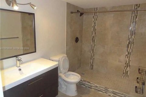 Copropriété à louer à Sunny Isles Beach, Floride: 2 chambres, 122.63 m2 № 2046247 - photo 9