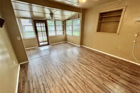 House in Lakeland, Florida 2 bedrooms, 70.05 sq.m. № 1903535 - photo 17