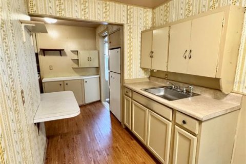 House in Lakeland, Florida 2 bedrooms, 70.05 sq.m. № 1903535 - photo 12