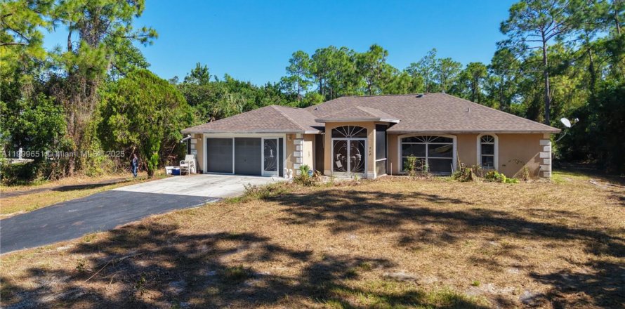 Villa ou maison à Naples, Floride 3 chambres, 174.75 m2 № 1965361