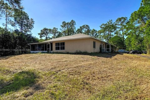 Villa ou maison à vendre à Naples, Floride: 3 chambres, 174.75 m2 № 1965361 - photo 27
