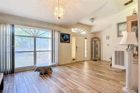 Villa ou maison à vendre à Naples, Floride: 3 chambres, 174.75 m2 № 1965361 - photo 8