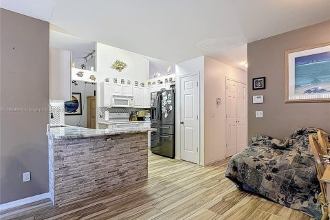 Villa ou maison à vendre à Naples, Floride: 3 chambres, 174.75 m2 № 1965361 - photo 14