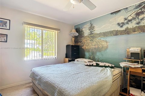 Villa ou maison à vendre à Naples, Floride: 3 chambres, 174.75 m2 № 1965361 - photo 24