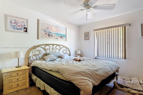 Villa ou maison à vendre à Naples, Floride: 3 chambres, 174.75 m2 № 1965361 - photo 25