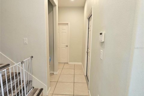 House in Mount Dora, Florida 5 bedrooms, 226.5 sq.m. № 1618915 - photo 8