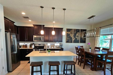 House in Mount Dora, Florida 5 bedrooms, 226.5 sq.m. № 1618915 - photo 16