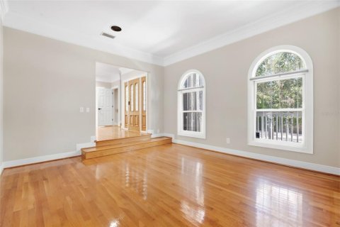 Villa ou maison à louer à Tampa, Floride: 4 chambres, 338.16 m2 № 2383744 - photo 7