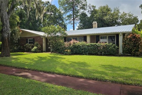 Villa ou maison à vendre à Titusville, Floride: 4 chambres, 207.73 m2 № 1907083 - photo 1