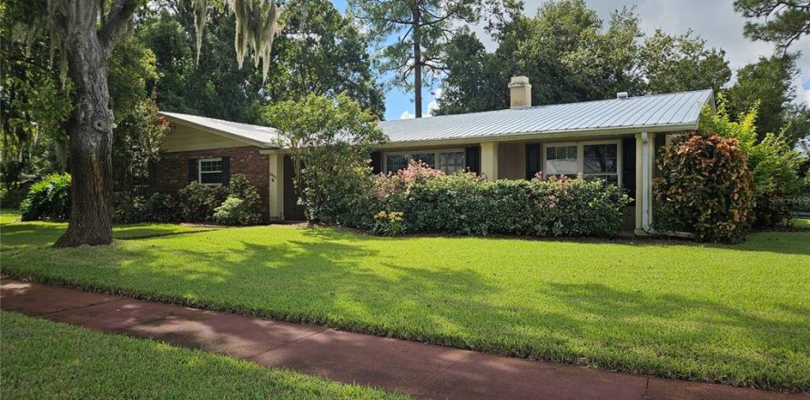 Villa ou maison à Titusville, Floride 4 chambres, 207.73 m2 № 1907083