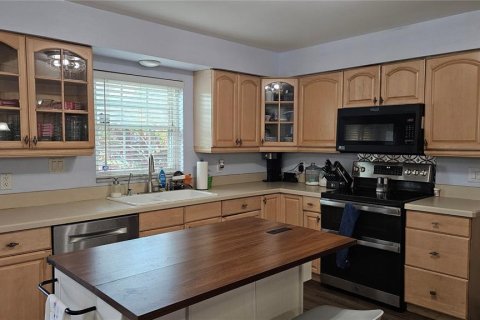 Villa ou maison à vendre à Titusville, Floride: 4 chambres, 207.73 m2 № 1907083 - photo 3