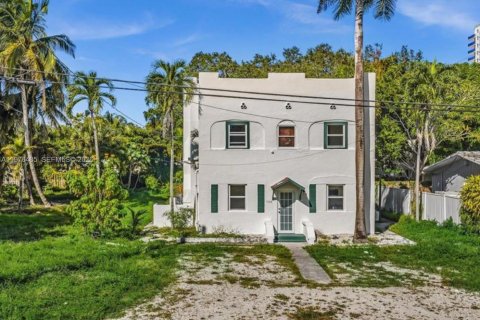 Immobilier commercial à Fort Lauderdale, Floride 311.5 m2 № 2041510