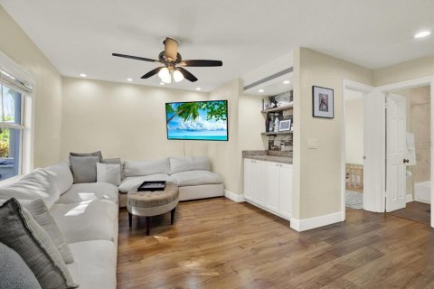 Villa ou maison à vendre à Saint Petersburg, Floride: 3 chambres, 141.58 m2 № 2403254 - photo 6