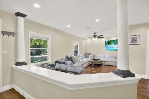 Villa ou maison à vendre à Saint Petersburg, Floride: 3 chambres, 141.58 m2 № 2403254 - photo 5