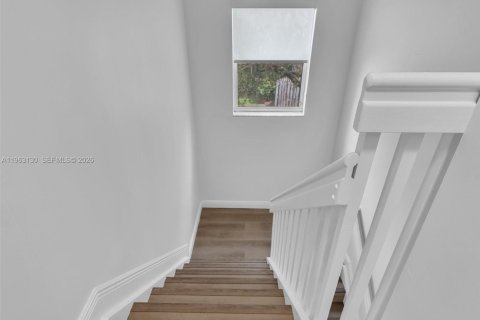 Купить таунхаус в Пемброк-Пайнс, Флорида 3 спальни, 160.16м2, № 2044566 - фото 26