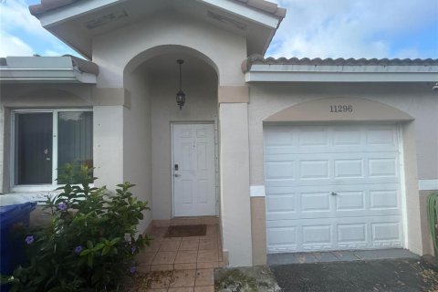 Apartment in Miramar, Florida 2 bedrooms, 96.99 sq.m. № 2087032