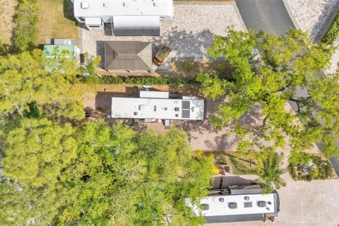 Terreno en venta en Clermont, Florida № 1597963 - foto 2