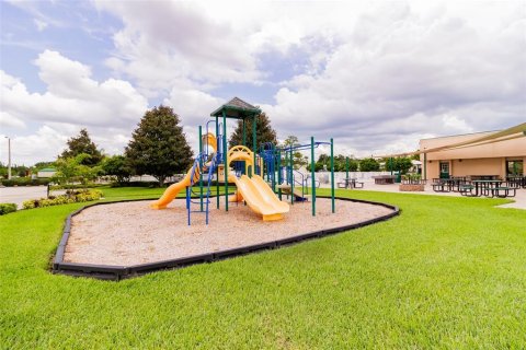 Terreno en venta en Clermont, Florida № 1597963 - foto 17