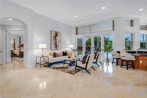 House in Davie, Florida 5 bedrooms, 315.03 sq.m. № 1770250 - photo 14