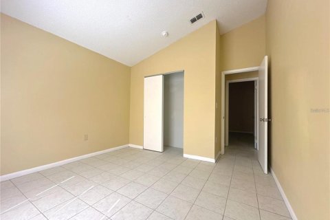 Villa ou maison à louer à Orlando, Floride: 3 chambres, 113.99 m2 № 2148975 - photo 9