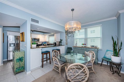 Condo in Largo, Florida, 3 bedrooms  № 2358744 - photo 5