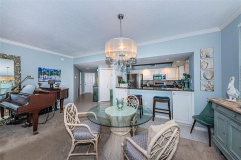 Condo in Largo, Florida, 3 bedrooms  № 2358744 - photo 7