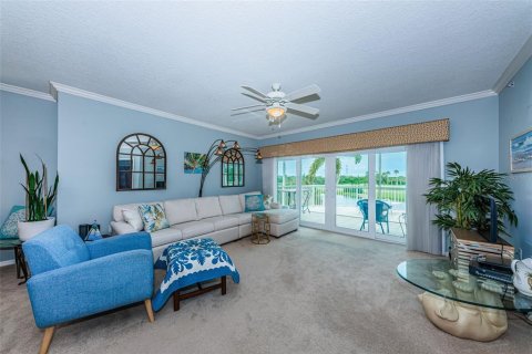 Condo in Largo, Florida, 3 bedrooms  № 2358744 - photo 13