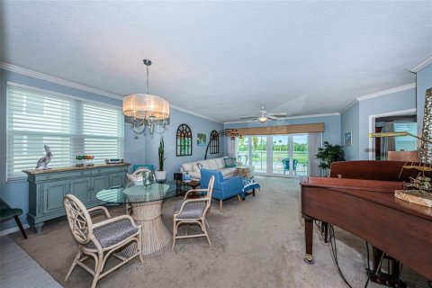 Condo in Largo, Florida, 3 bedrooms  № 2358744 - photo 4